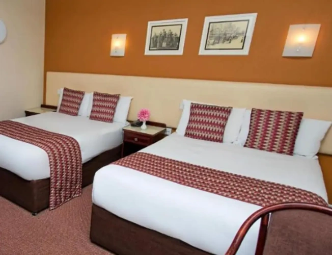 Standard Twin room