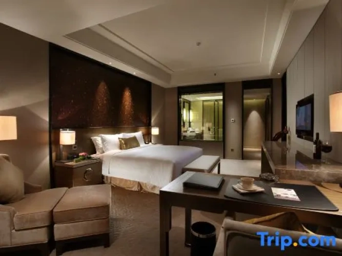 Executive Double Suite