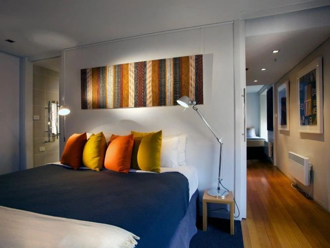 2 Bedrooms Apartment
