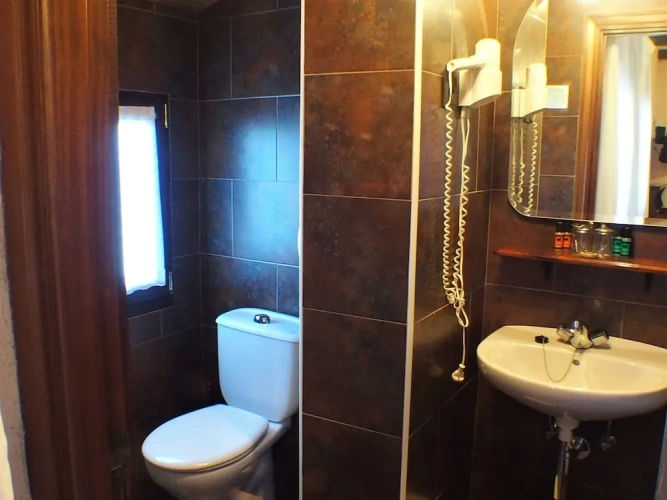 Standard Twin room with sea view