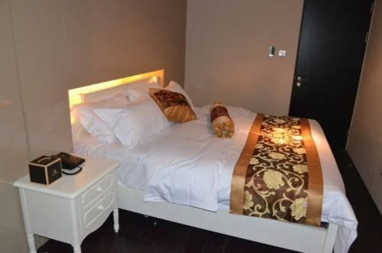 Chaojizhi Hotel Qingdao
