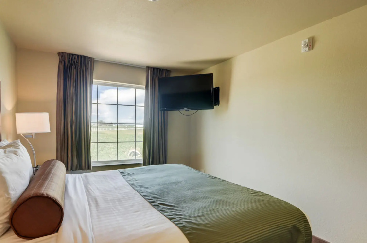 Cobblestone Inn & Suites - Eaton