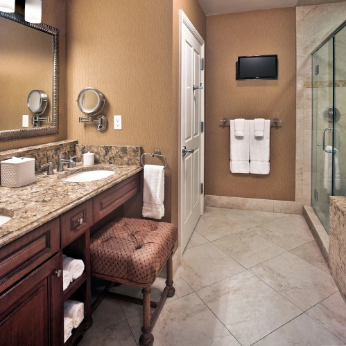 Standard room with view