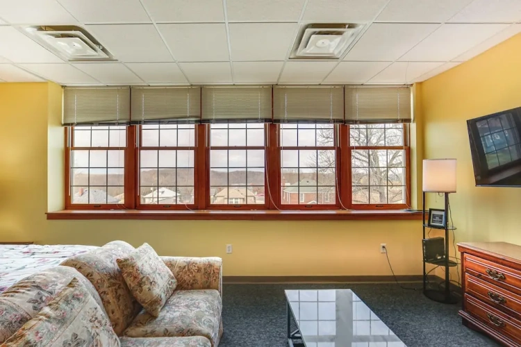 Guest rooms