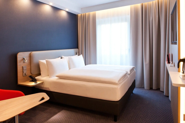 Holiday Inn Express Munich Olching by IHG