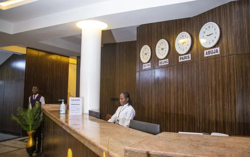 Vinpy Hotels