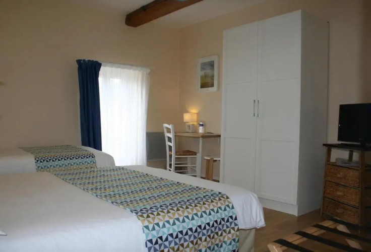 Logis Hotel Le Cygne 5