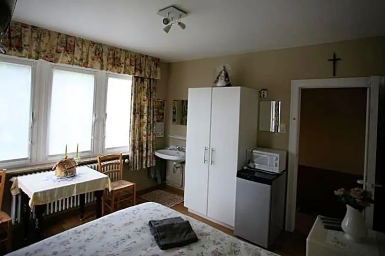 B&B House Caesekin