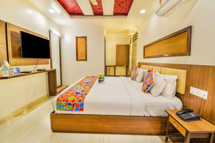 Fabhotel Vinayak Inn