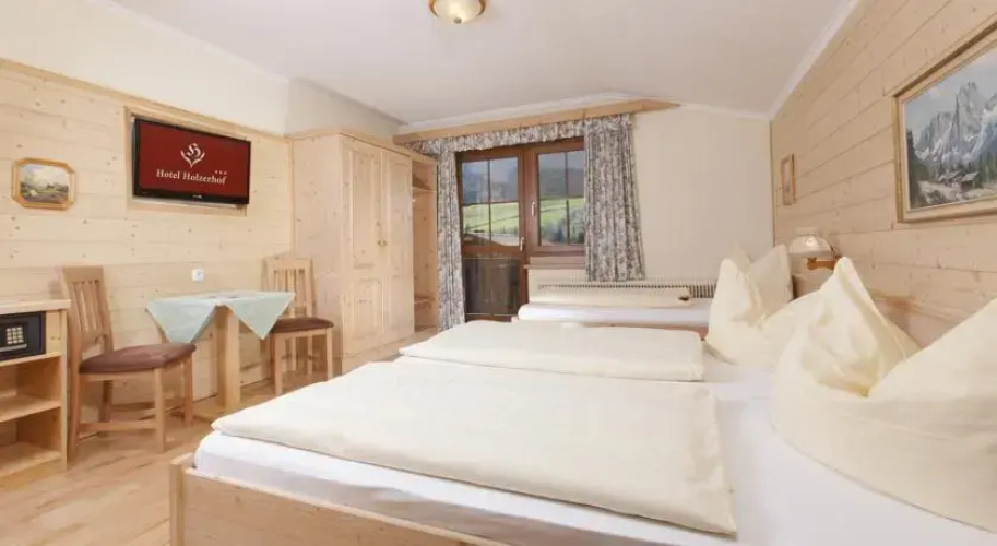 ApartHotel Holzerhof