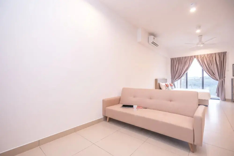 OYO Home89606Exquisite Studio Midhill