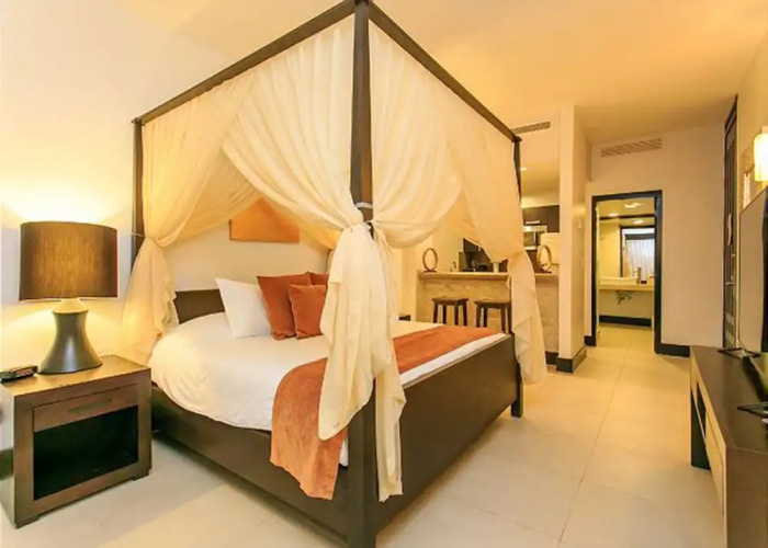 Aldea Thai 01 by Tripintravel
