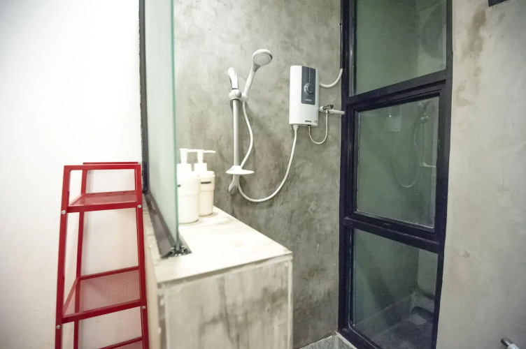 Glur Bangkok