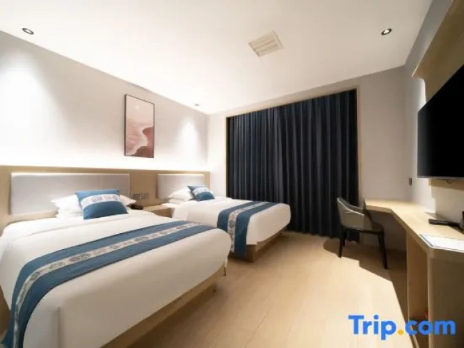 Triple Suite