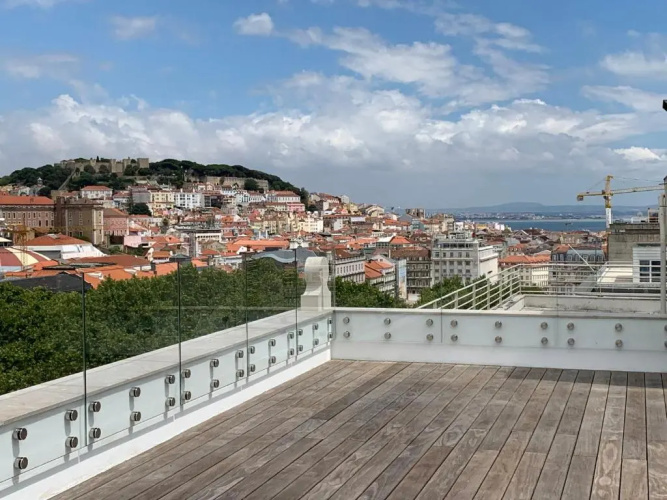 New!! Luxury Avenida Da Liberdade Flat- with Rooftop and Pool