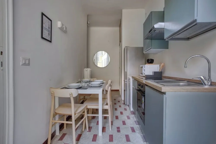 2 Bedrooms Apartment