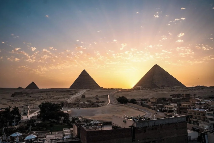 TUI Pyramids View