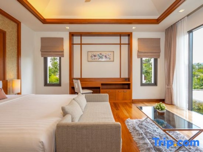 3 Bedrooms Villa