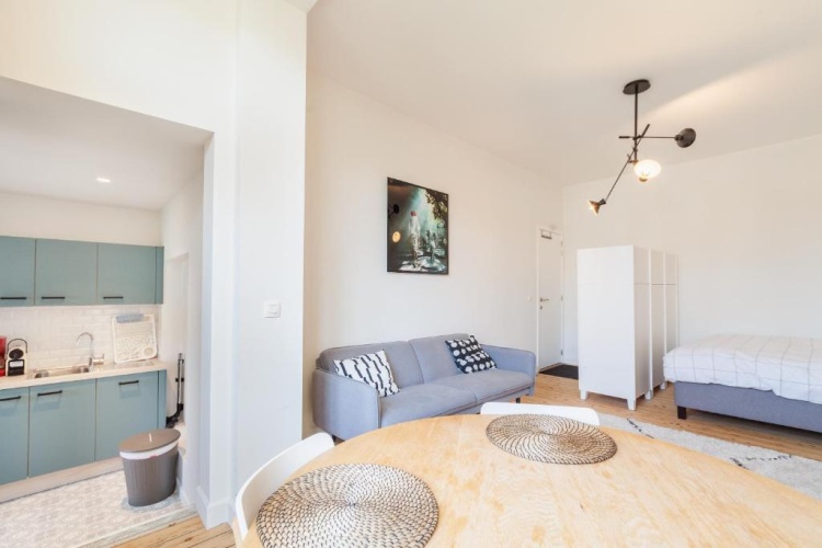 1 Bedroom Apartment