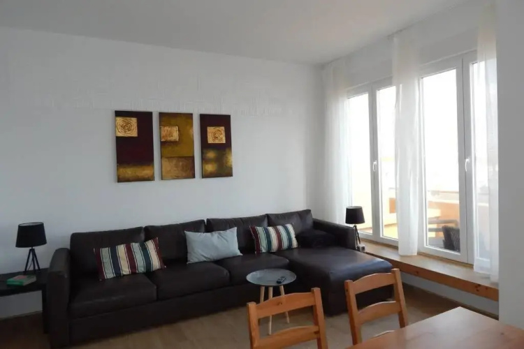 Big, large cozy apartment with sea view
