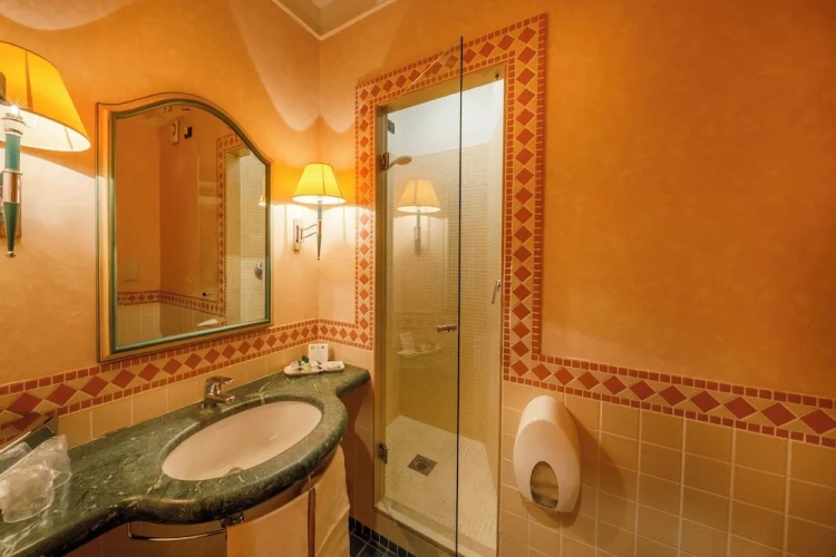Classic Triple room