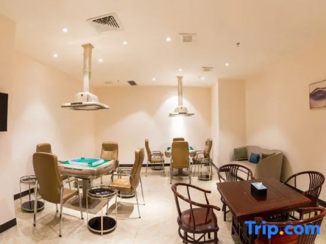 Brandi Hotel