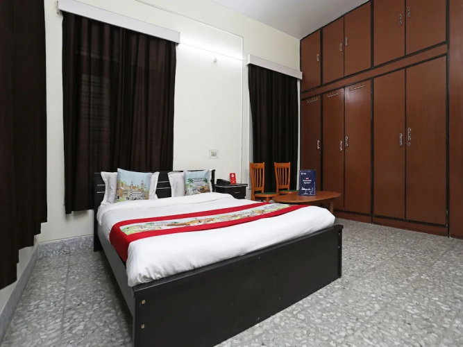 OYO 9834 Bliss Homes