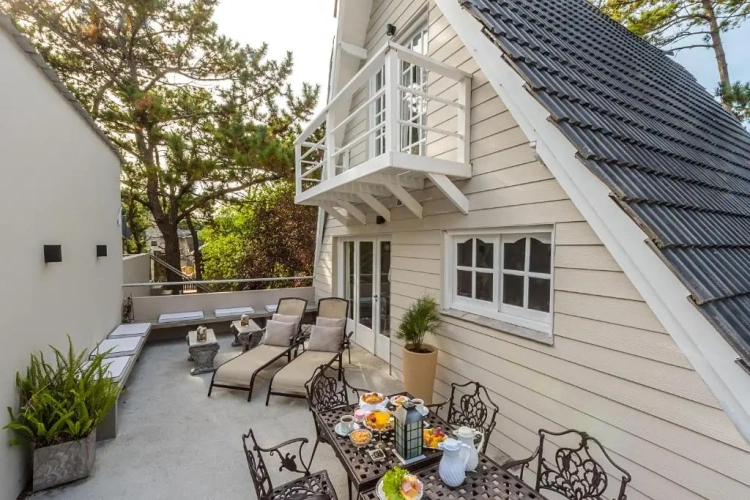 2 Bedrooms Cottage