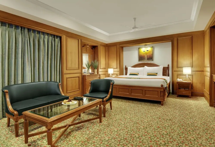 India Awadh Hotel