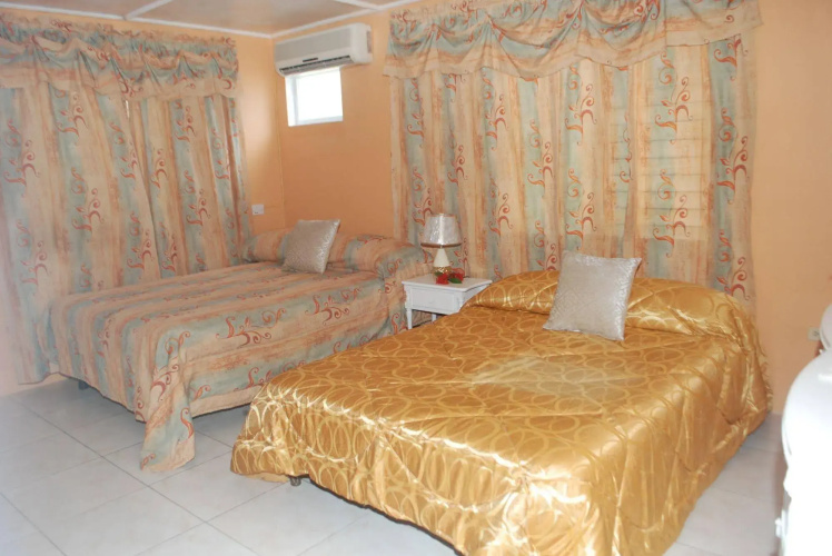 Enchanted Villas and Guest House