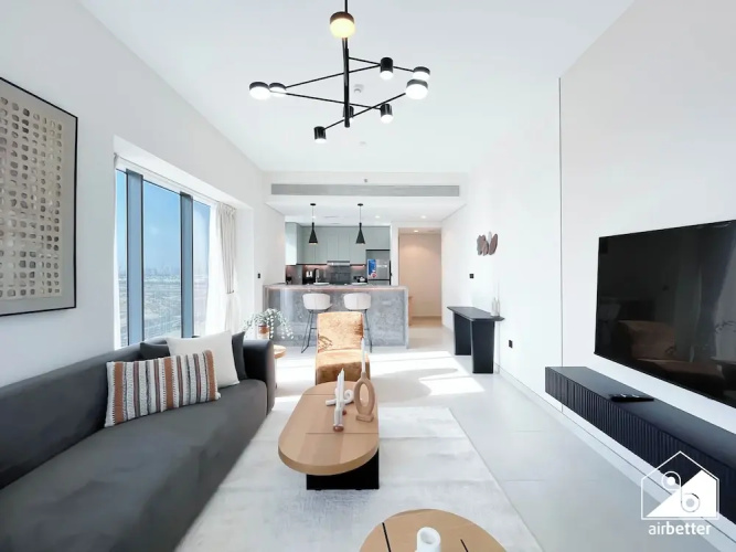 Modern 2BR Haven in Golf Gate Pool & Gym Access