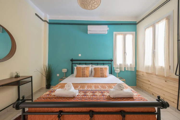 Athens Garden House - Heated Jacuzzi - free bikes