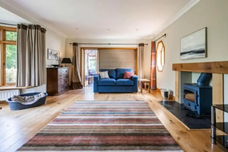 Host Stay Millwood