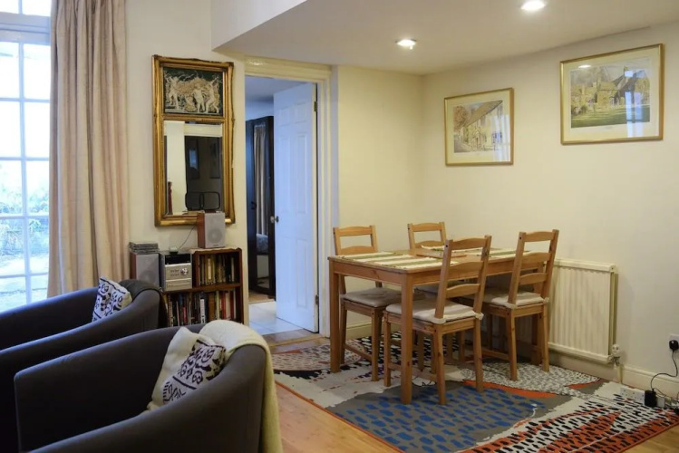 Central 2 Bedroom Pimlico Flat
