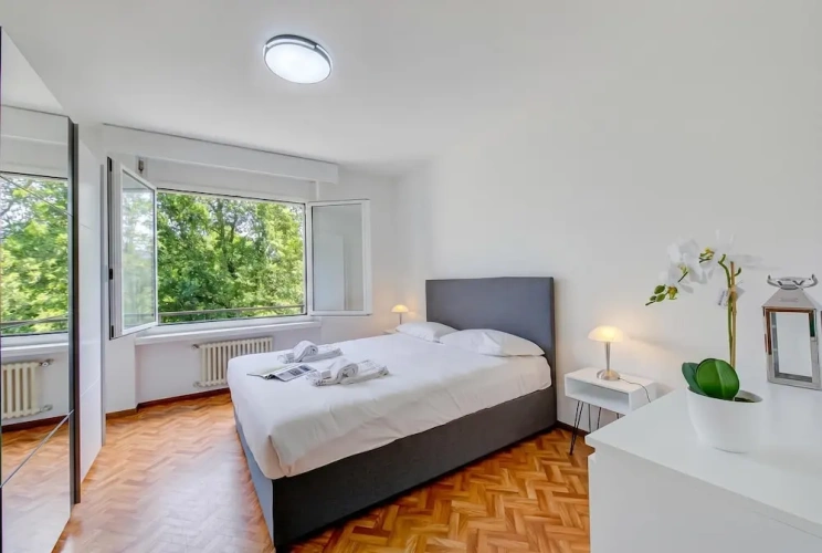 Family Apartment with balcony