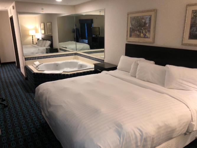 Deluxe Double Suite