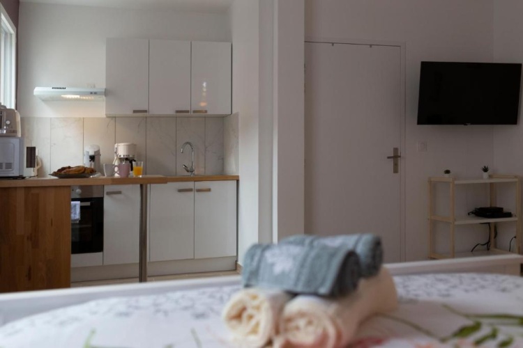 1 Bedroom Double Apartment