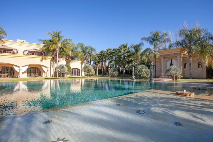 Villa des Lions