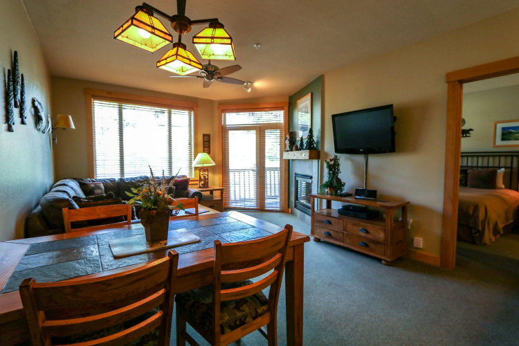Sunstone #208 Condo