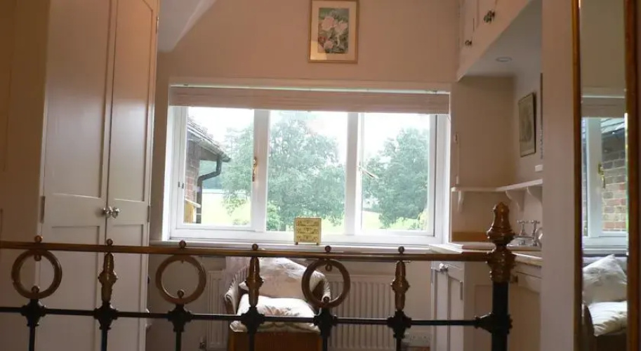 Broadhurst B&B