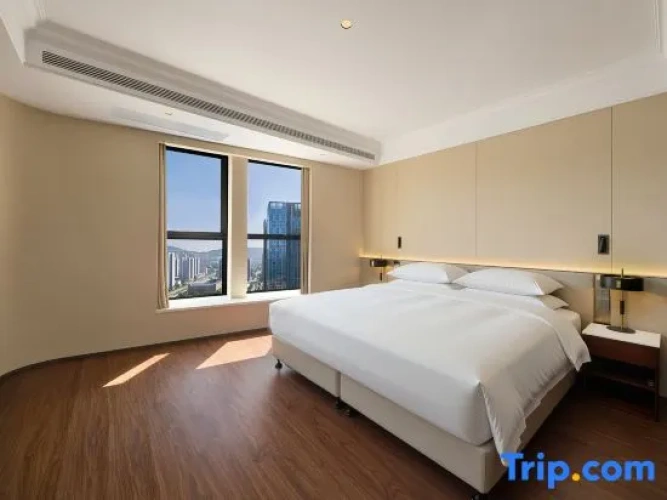 2 Bedrooms Deluxe Suite with sea view