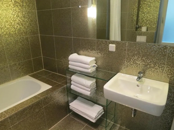 2 Bedrooms Deluxe Apartment