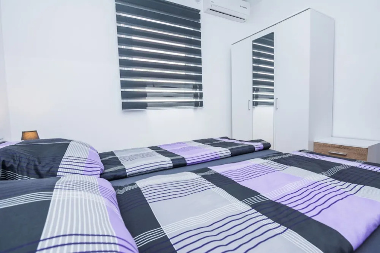 Apartments Skundric
