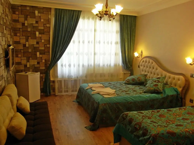 Dedeli Deluxe Hotel