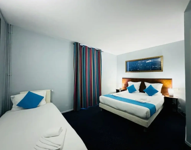 Triple room