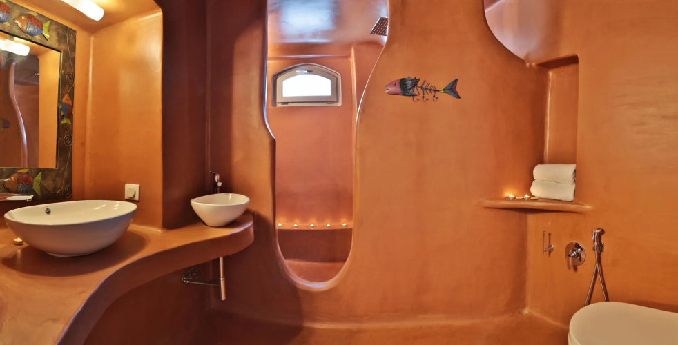 Trieris Villa & Suites