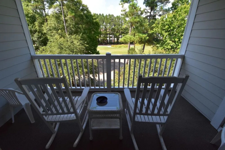 933 Arbor Trace