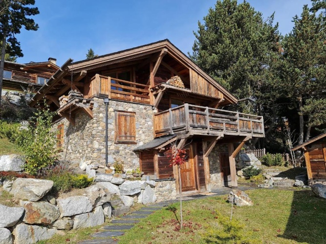 3 Bedrooms Chalet