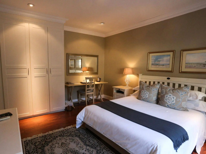 Dunkeld Manor