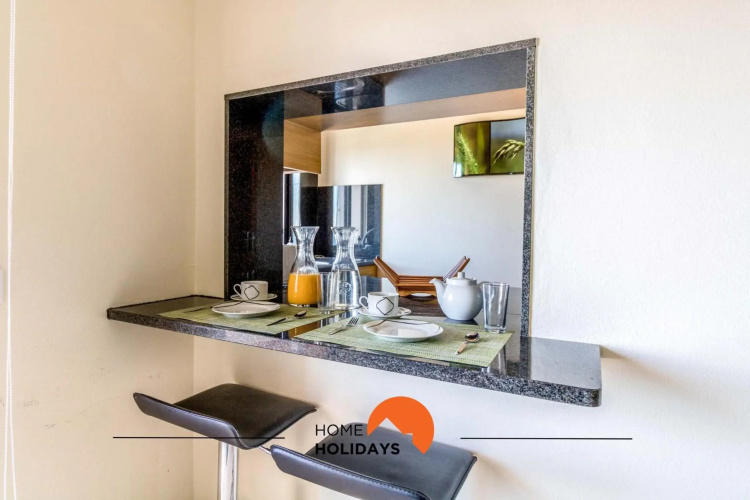 #005 Lovely&Cozy Beach Flat Parking,Pool,SeaView